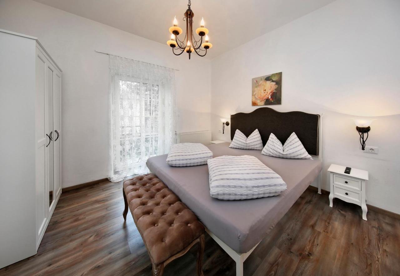 Garni Villa Tyrol - Adults Only Merano Kültér fotó